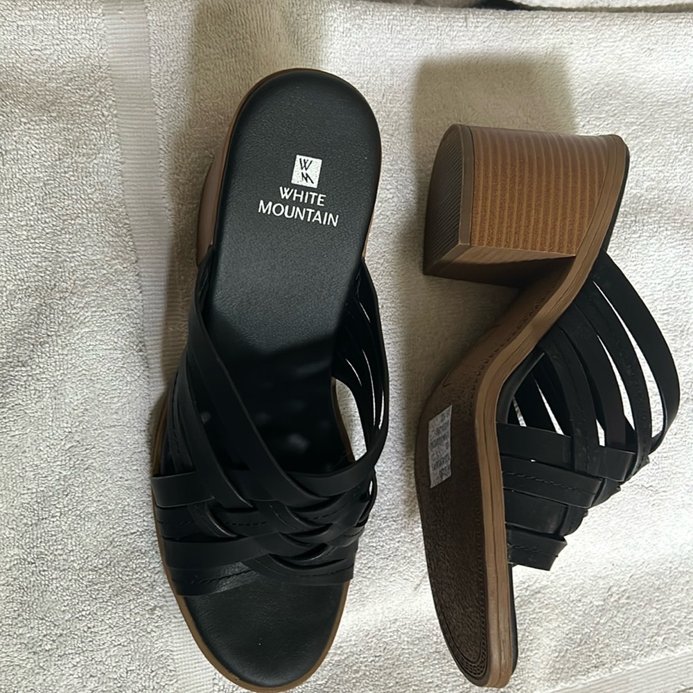 White mountain sandals black nwot